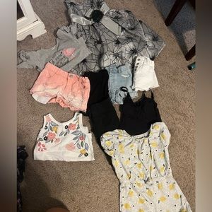 Girls 3/4t clothes